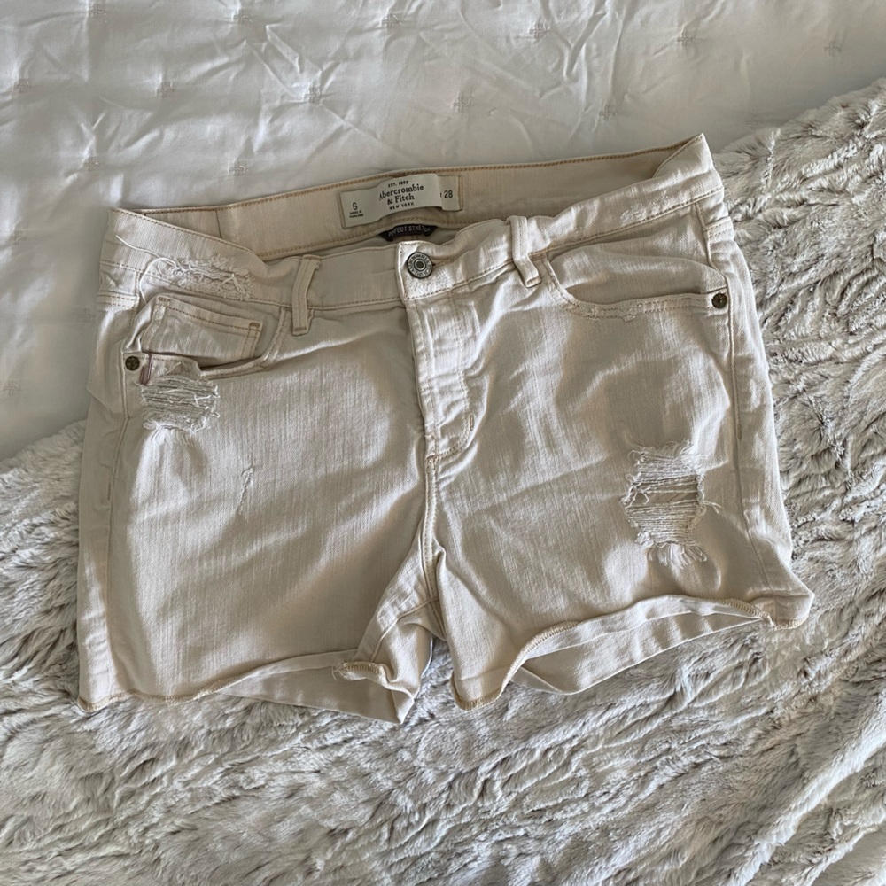 Vintage Abercrombie, White Stretch Jeans Shorts, Size 6/28